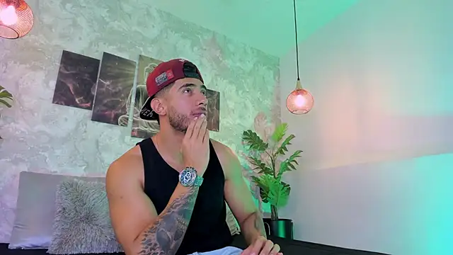 Snapshot of Nate_franco chatting on 09/23/25, 04:15 Nate franco online show from 09/23/25, 04:15