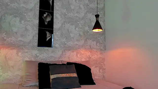 Snapshot of Nate_franco chatting on 09/24/25, 04:27 Nate franco online show from 09/24/25, 04:27