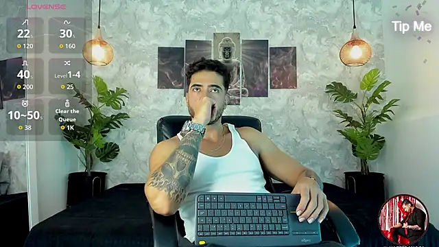 Snapshot of Nate_franco chatting on 10/12/25, 12:53 Nate franco online show from 10/12/25, 12:53