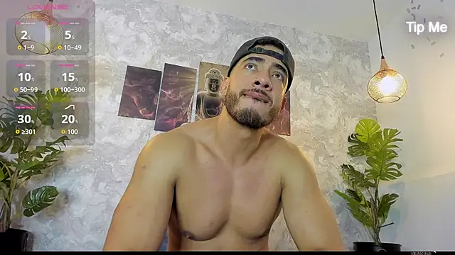 Snapshot of Nate_franco chatting on 11/14/25, 04:44 Nate franco online show from 11/14/25, 04:44