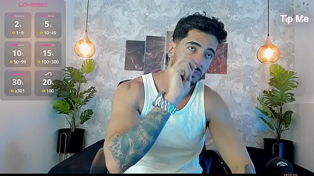 Snapshot of Nate_franco chatting on 11/18/25, 05:56 Nate franco online show from 11/18/25, 05:56