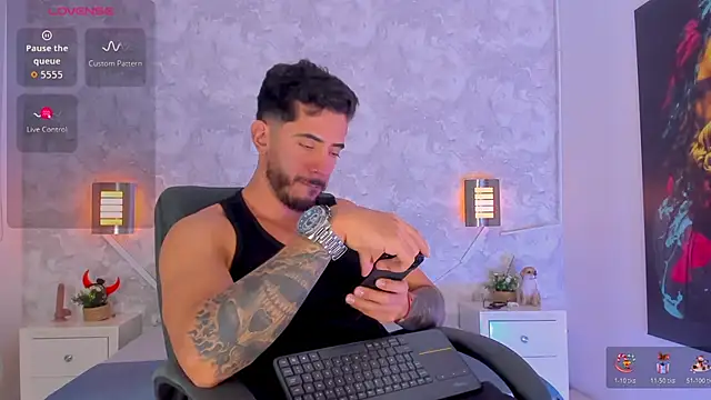 Snapshot of Nate_franco chatting on 11/22/25, 07:07 Nate franco online show from 11/22/25, 07:07