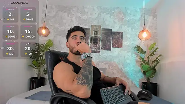 Snapshot of Nate_franco chatting on 01/06/26, 02:37 Nate franco online show from 01/06/26, 02:37