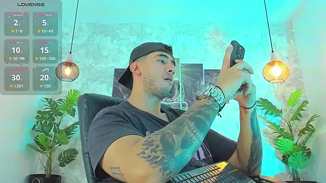 Snapshot of Nate_franco chatting on 02/03/26, 04:10 Nate franco online show from 02/03/26, 04:10