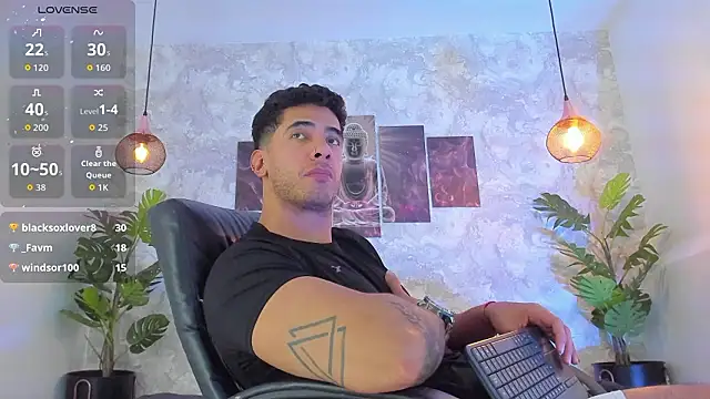 Snapshot of Nate_franco chatting on 02/03/26, 06:40 Nate franco online show from 02/03/26, 06:40