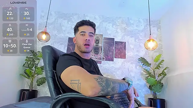 Snapshot of Nate_franco chatting on 02/07/26, 04:16 Nate franco online show from 02/07/26, 04:16