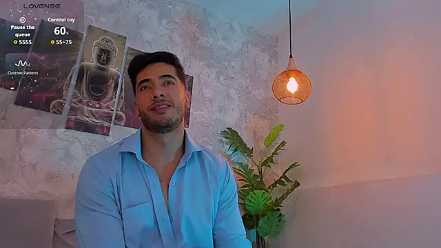 Snapshot of Nate_franco chatting on 02/15/26, 08:02 Nate franco online show from 02/15/26, 08:02