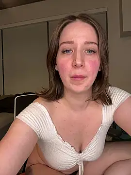 nerdynina online show from 03/05/25, 12:05