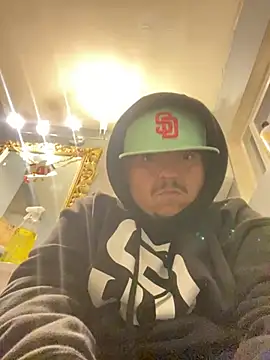 valleyoneofakind online show from 12/20/24, 08:38