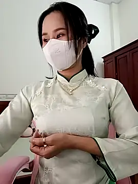    Erin    online show from 02/17/26, 03:14