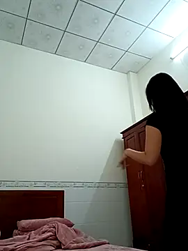    Erin    online show from 03/24/26, 02:27