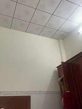    Erin    online show from 04/18/26, 02:04