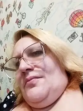 Forest-Lady online show from 09/18/25, 02:52