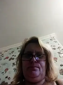 Forest-Lady online show from 11/01/25, 09:33