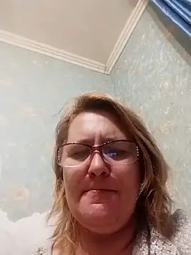 Forest-Lady online show from 11/29/25, 11:35