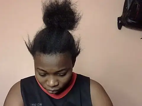 Horny-pretty online show from 02/19/25, 08:22