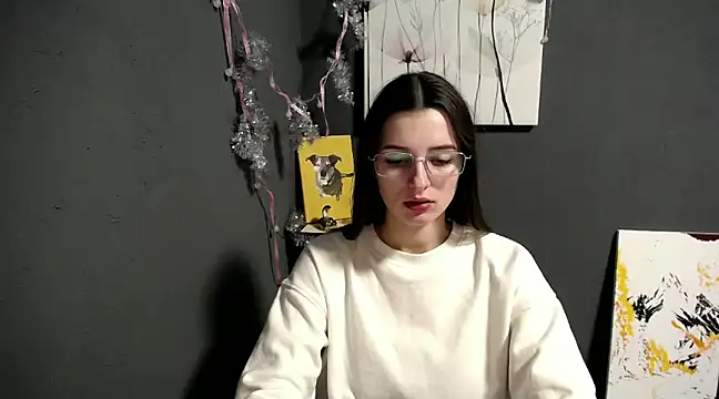 Snapshot of lady_olivia_ chatting on 12/21/24, 01:32 lady olivia online show from 12/21/24, 01:32