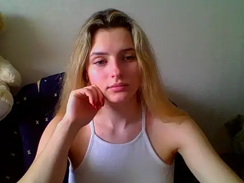 lady olivia  online show from 03/06/26, 02:02