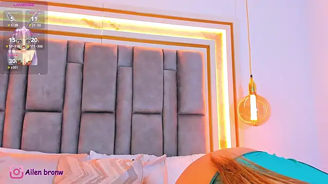 elianabrown online show from 09/17/25, 08:21