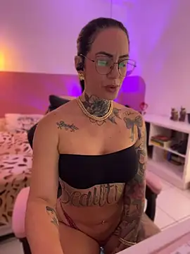 YasmimBrasil online show from 07/07/26, 07:23