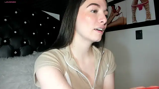 diana queen  online show from 12/02/25, 09:54