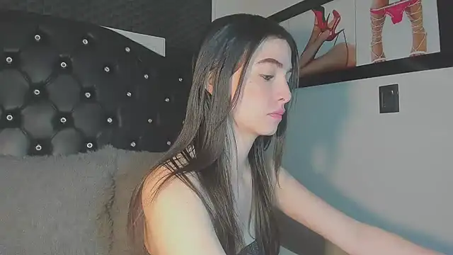 diana queen  online show from 04/12/26, 04:39