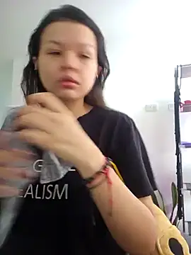 azumiichan online show from 01/24/25, 03:02