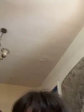 Snapshot of amy_gata chatting on 12/24/24, 02:44 amy gata online show from 12/24/24, 02:44