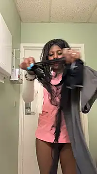 CamGirlLeanna online show from 03/05/25, 03:29