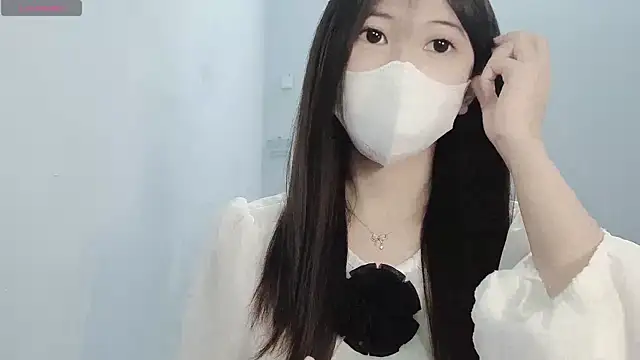 tanhxiu online show from 12/12/24, 04:10