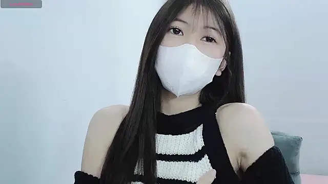 tanhxiu online show from 12/17/24, 08:34