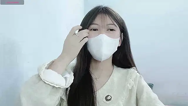 tanhxiu online show from 12/23/24, 04:50