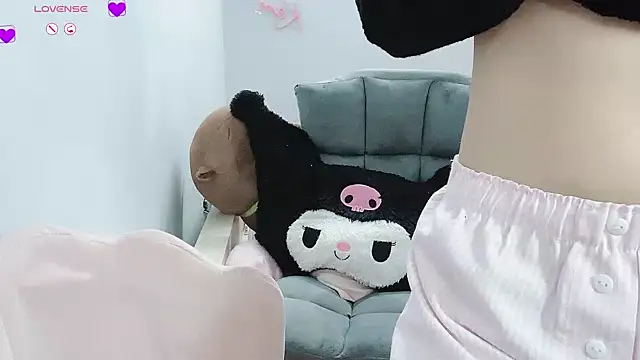 tanhxiu online show from 01/02/25, 12:46