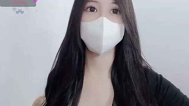 tanhxiu online show from 09/27/25, 10:31