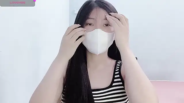 tanhxiu online show from 11/11/25, 01:44