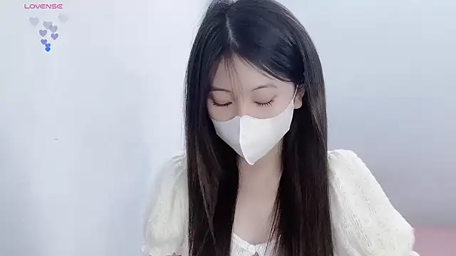 tanhxiu online show from 02/10/26, 11:14