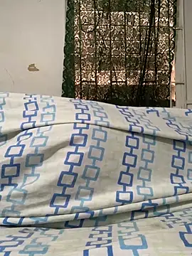 funpharoh1 online show from 09/28/25, 03:39