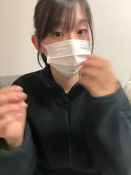 -Rinka- online show from 11/28/25, 03:04