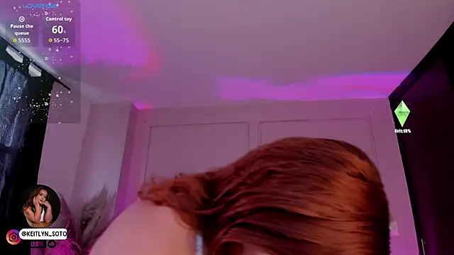 Snapshot of keitlynsoto chatting on 12/18/25, 12:44 keitlynsoto online show from 12/18/25, 12:44