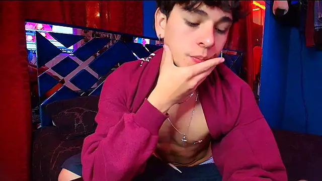 Snapshot of Luke_Howland chatting on 10/29/25, 01:08 Luke Howland online show from 10/29/25, 01:08