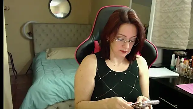 Carol Scottt online show from 09/26/25, 08:35