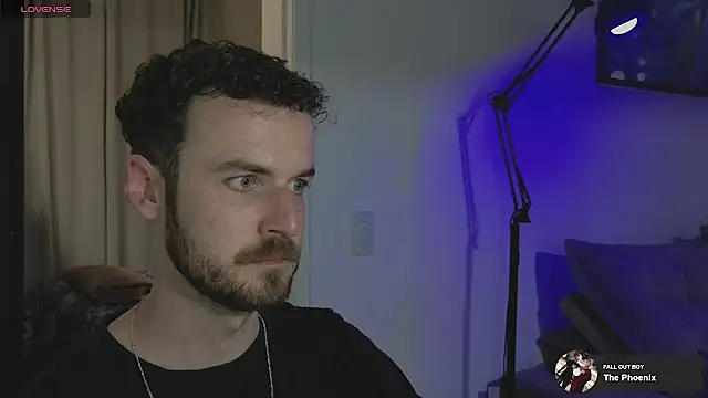 Snapshot of sexxxsutra chatting on 11/25/25, 10:43 sexxxsutra online show from 11/25/25, 10:43