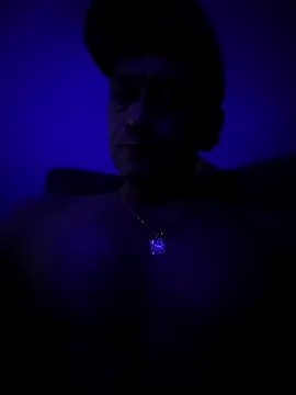 Snapshot of McdyllanXX chatting on 03/07/25, 10:43 McdyllanXX online show from 03/07/25, 10:43