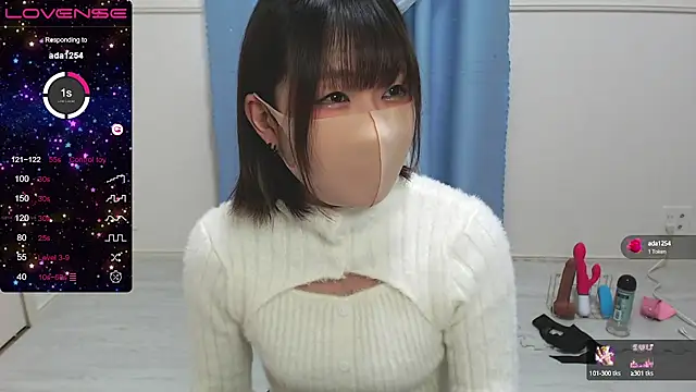 Snapshot of MEI--55 chatting on 12/30/24, 06:09 MEI--55 online show from 12/30/24, 06:09