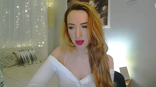 Snapshot of JulietteDiamond chatting on 12/28/24, 03:15 JulietteDiamond online show from 12/28/24, 03:15