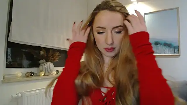 Snapshot of JulietteDiamond chatting on 03/06/25, 07:32 JulietteDiamond online show from 03/06/25, 07:32