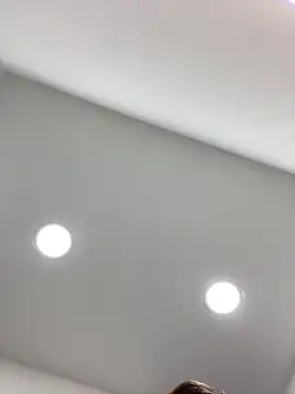 Snapshot of SophiaLaurens chatting on 03/08/25, 12:30 SophiaLaurens online show from 03/08/25, 12:30