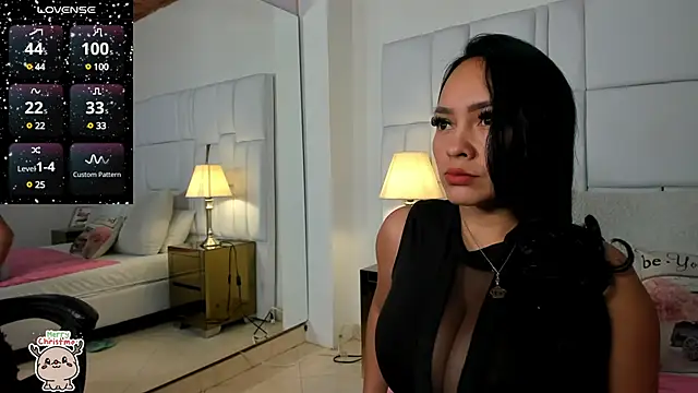 Snapshot of ginebra_ness chatting on 12/12/24, 01:06 ginebra ness online show from 12/12/24, 01:06