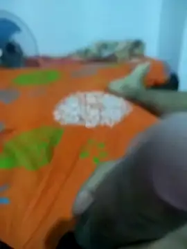 Snapshot of volcanrey chatting on 09/23/25, 09:29 volcanrey online show from 09/23/25, 09:29