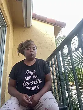 JCCaramelbarbie1 online show from 12/18/25, 02:45